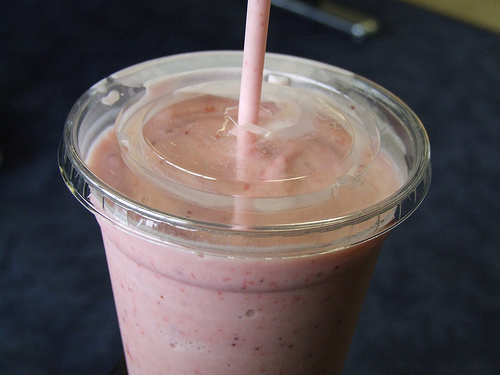 strawberry milkshake photo