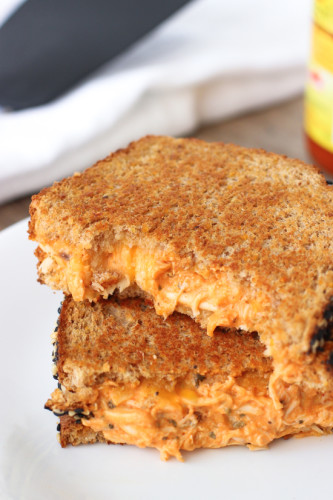 buffalo-chicken-grilled-cheese-5