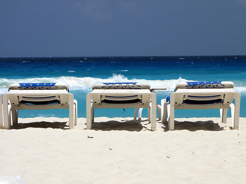beach chair photo
