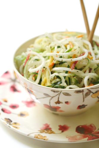 Raw-Spiralized-Thai-Salad-3-683x1024
