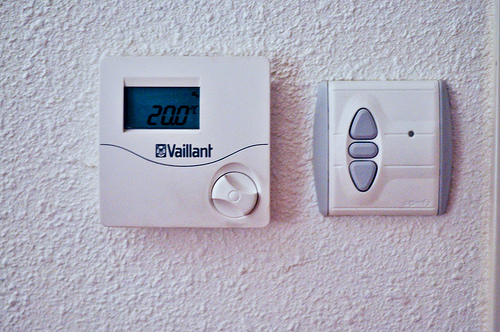 thermostat photo