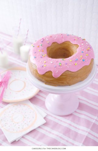 giant-donut-cake-1