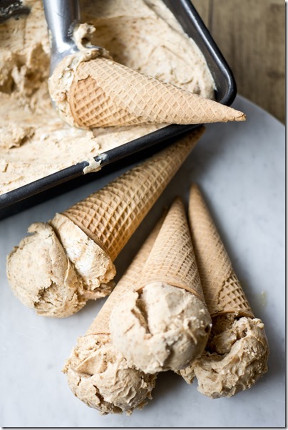 No-Churn-Cookie-Butter-Ice-Cream-6_thumb