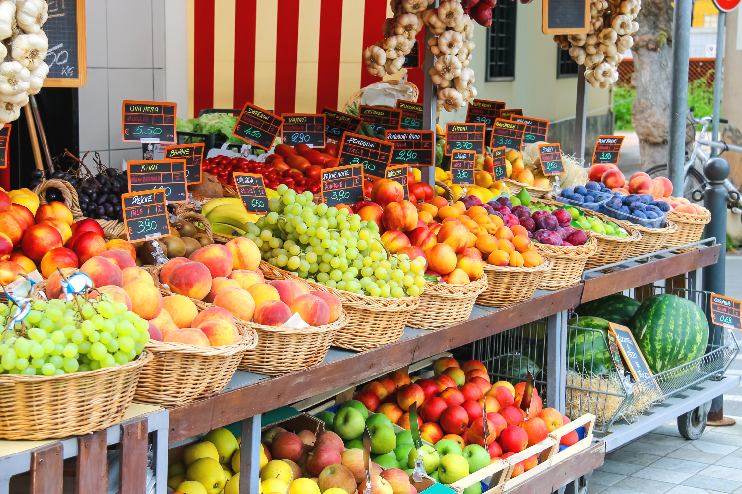 Italy Is Going To Require Grocery Stores To Donate Any Unsold Food To