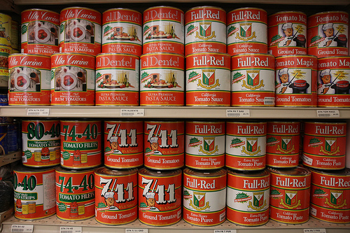 canned tomatoes photo