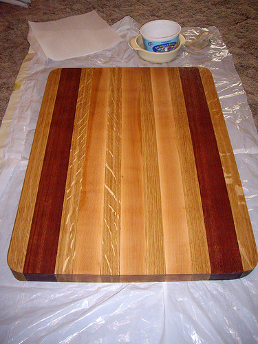 wood cutting board photo