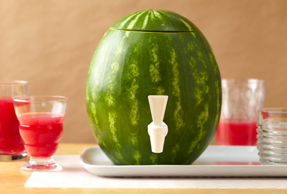 Watermelon-Drink-Dispenser-pge