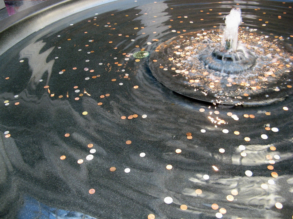 Here's What Happens To All Those Coins Tossed Into Fountains - Simplemost1024 x 768