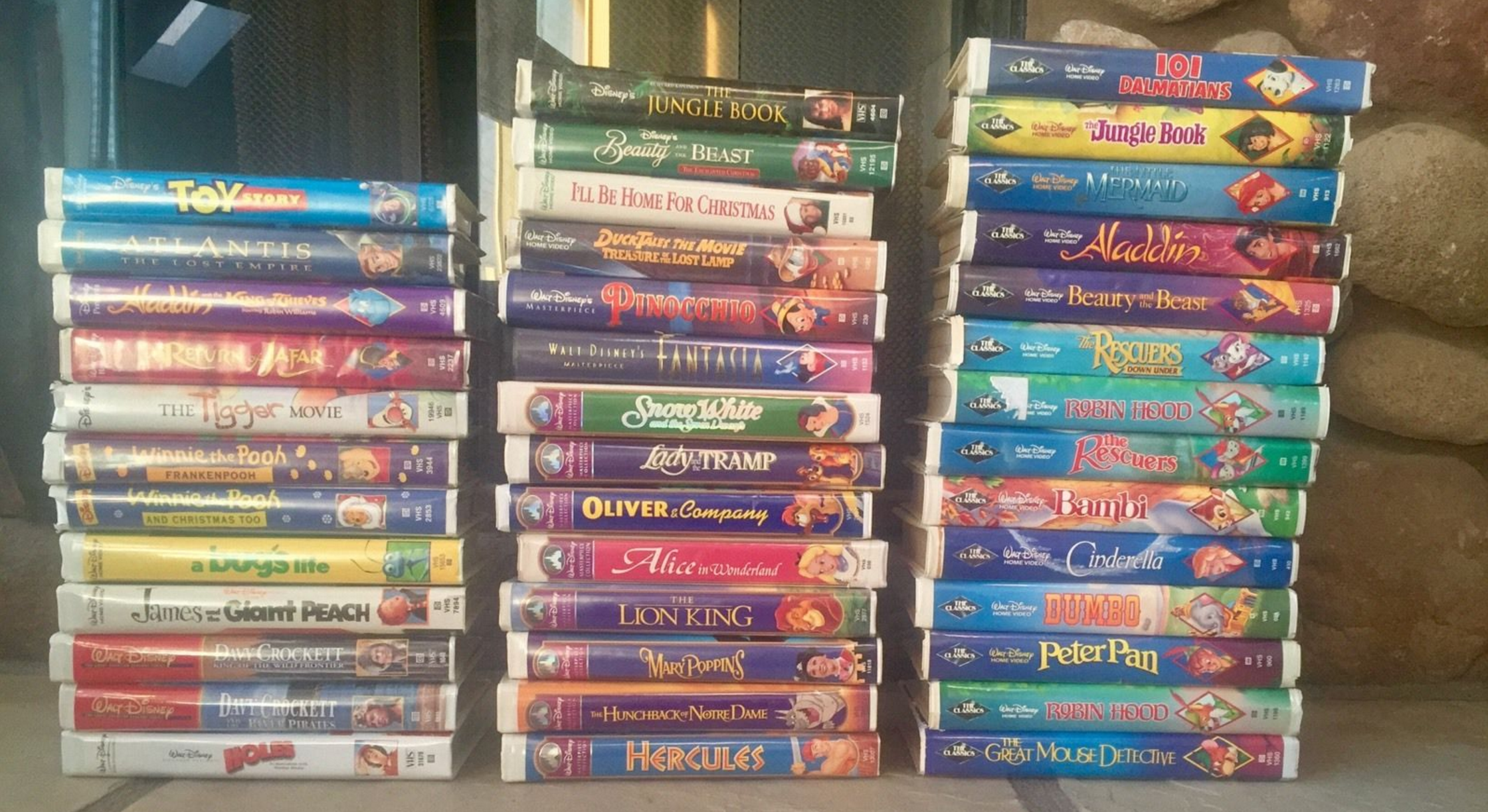 10 Disney VHS tapes collectors www.itemregistry.com