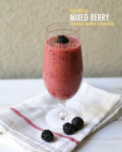 TheChic_mixed-berry-smoothie