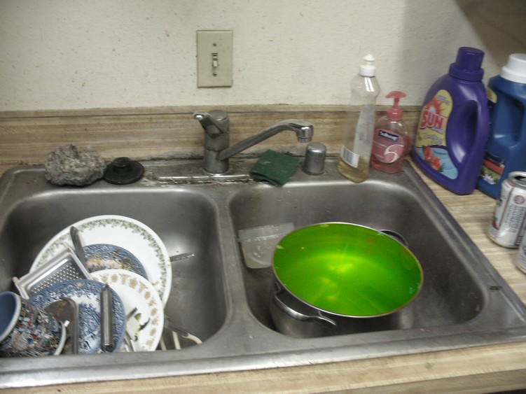 dirty dishes photo