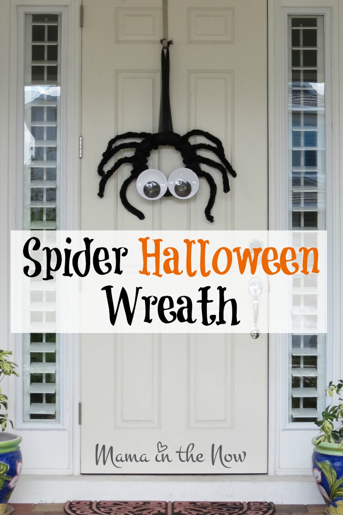 spider-halloween-wreath