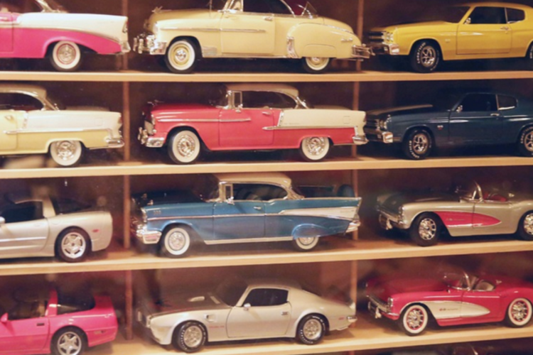 Die-Cast Model Cars Is Now For Sale 