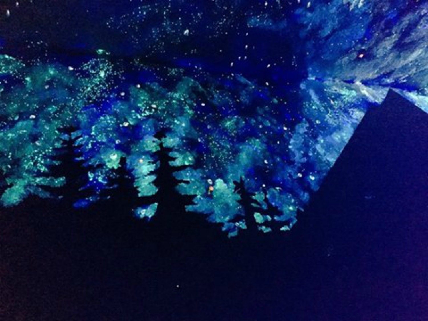 Diy Glow In The Dark Ceiling With Stars Northern Lights And More