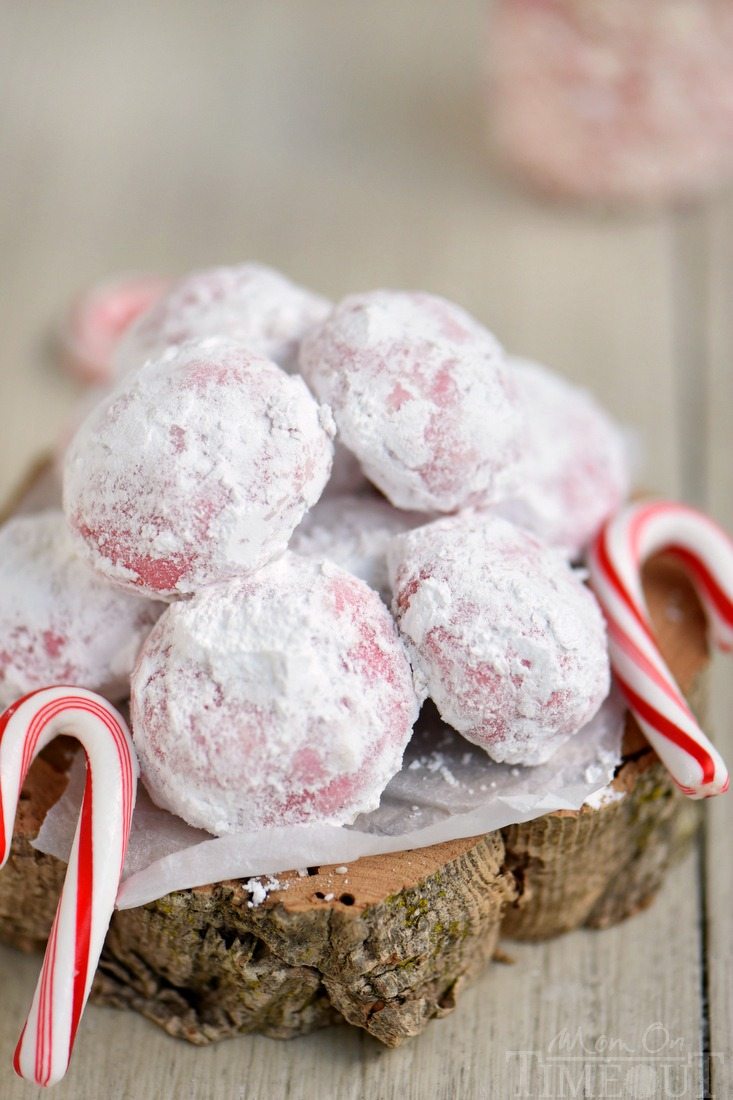 peppermint-snowball-cookies-recipe