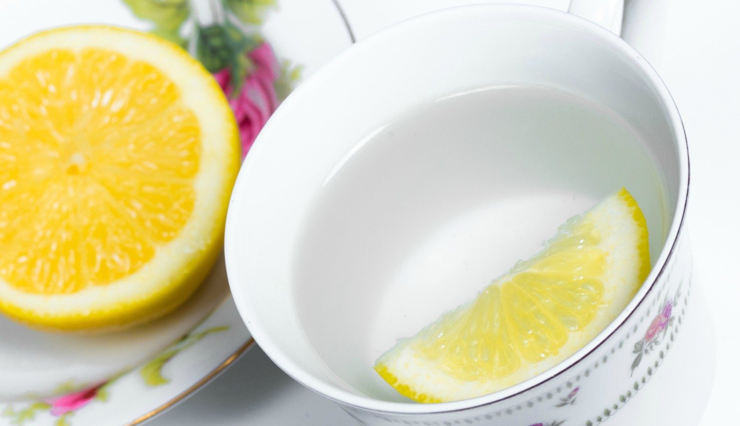 Why Nutritionists Drink Hot Water With Lemon - Simplemost