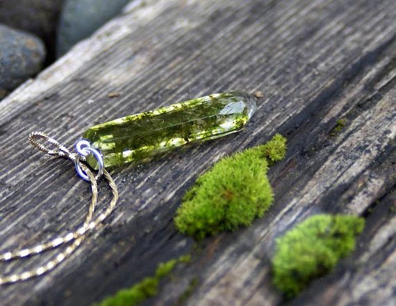 crystal moss pendant