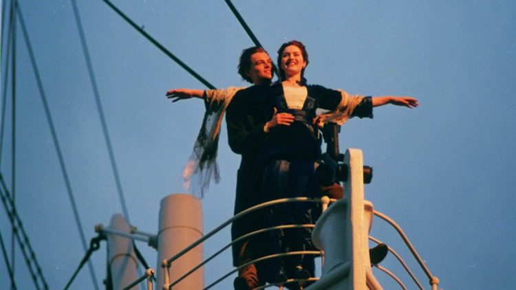 Jack and Rose on boat's prow in still from "Titanic"