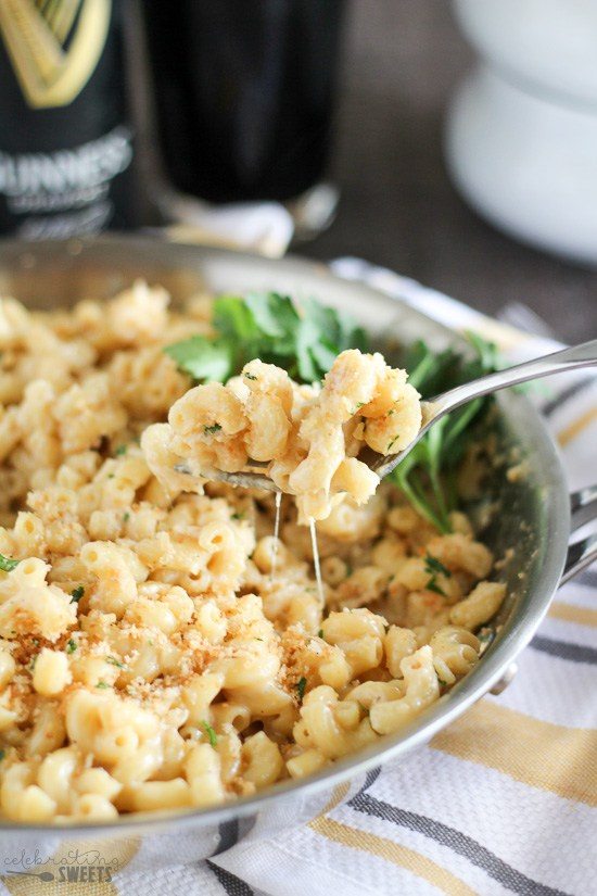 Guinness-and-irish-Cheddar-Macaroni-and-Cheese-4