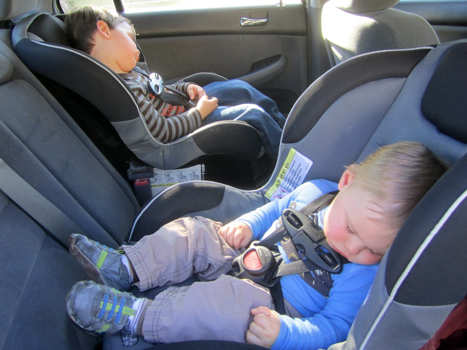 car seat kid photo