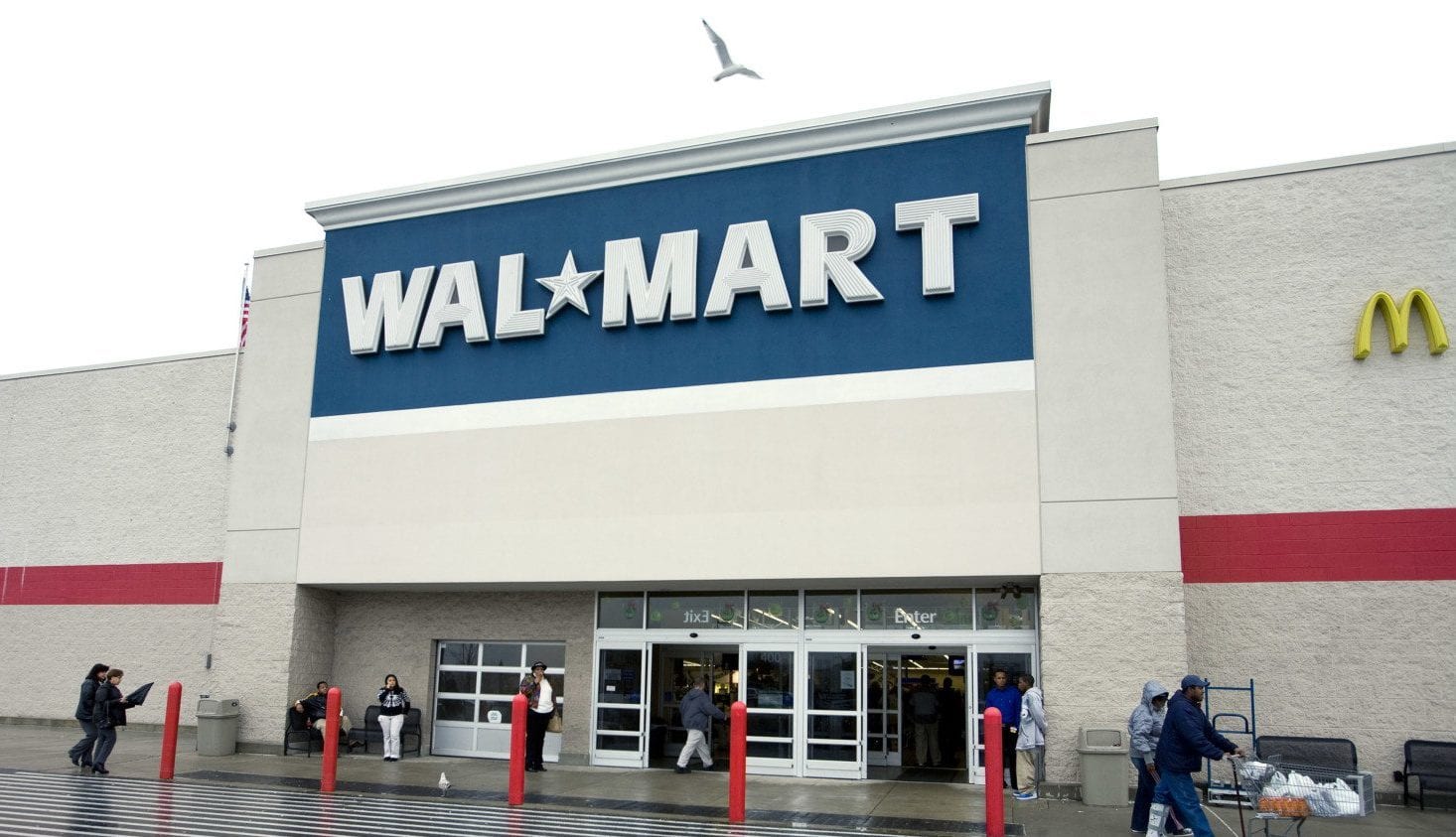 Wal-Mart Prepares For 'Black Friday' Shopping Mania