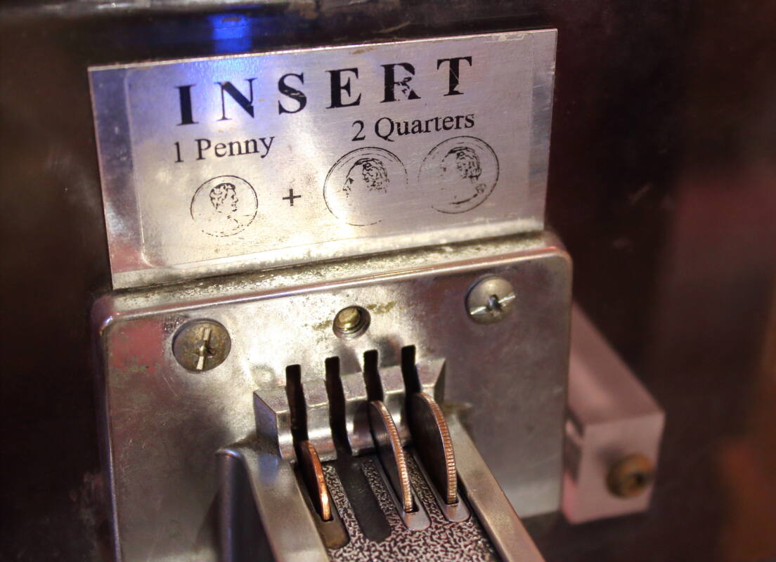 penny press coin slot