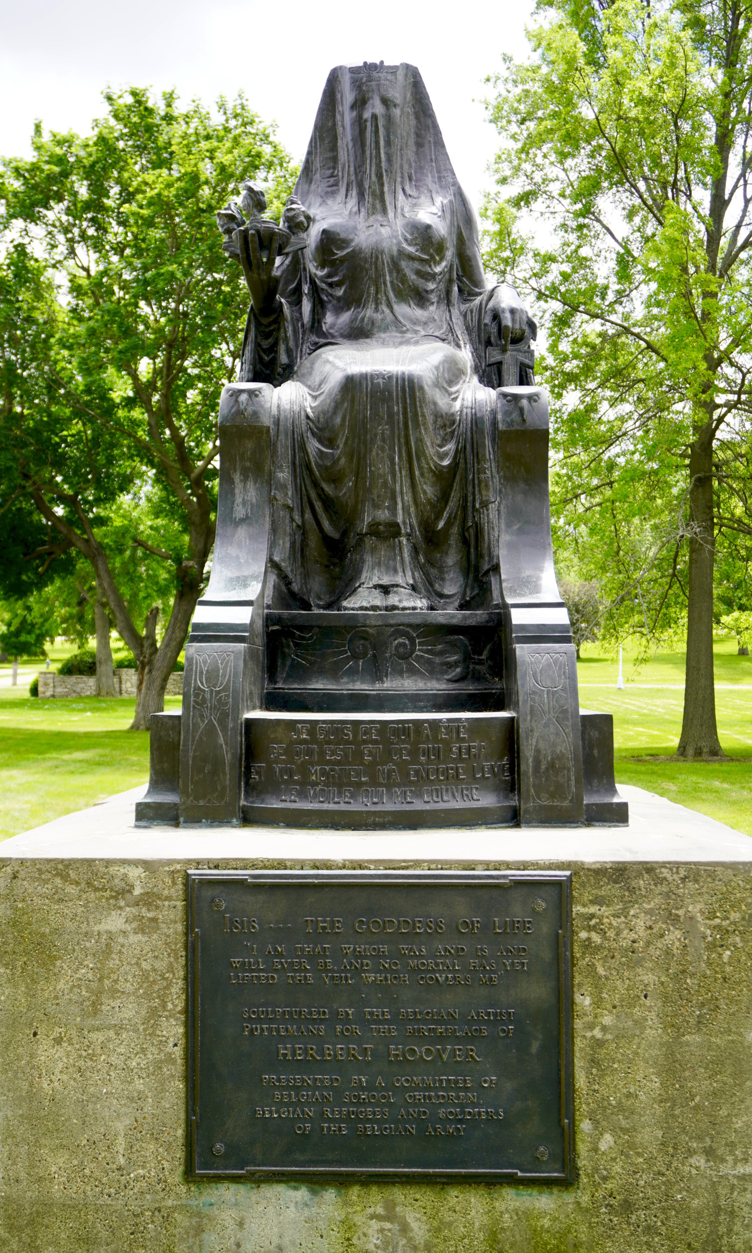 Statue of Isis in West Branch, Iowa