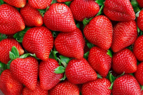 The Trick Everyone Should Be Using To Make Strawberries Last Longer