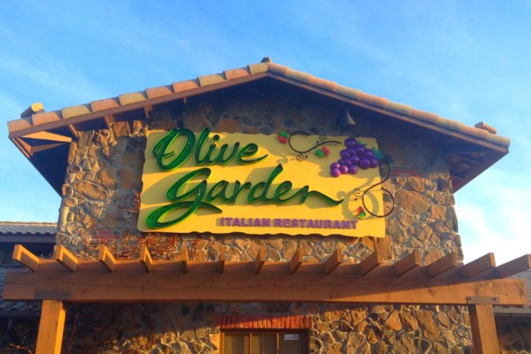 Amazon Prime To Offer Olive Garden Delivery Simplemost
