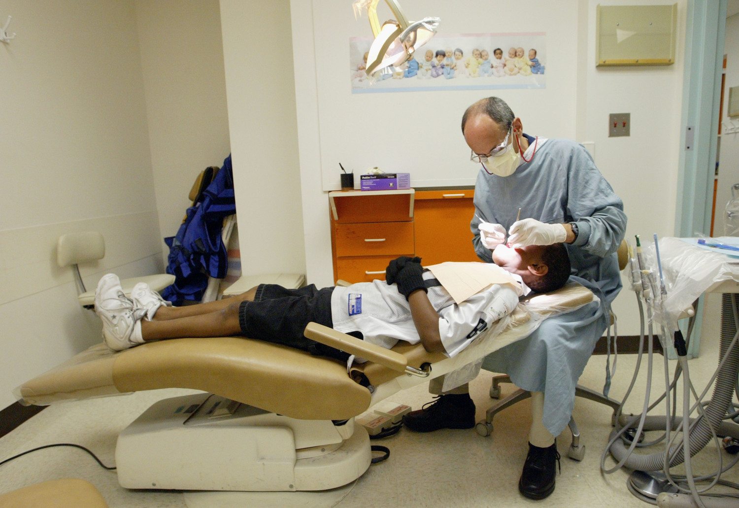 Dental Clinic At Oakland Children's Hospital Avoids Closure
