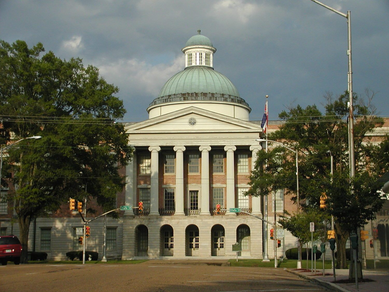 Mississippi old capitol museum photo