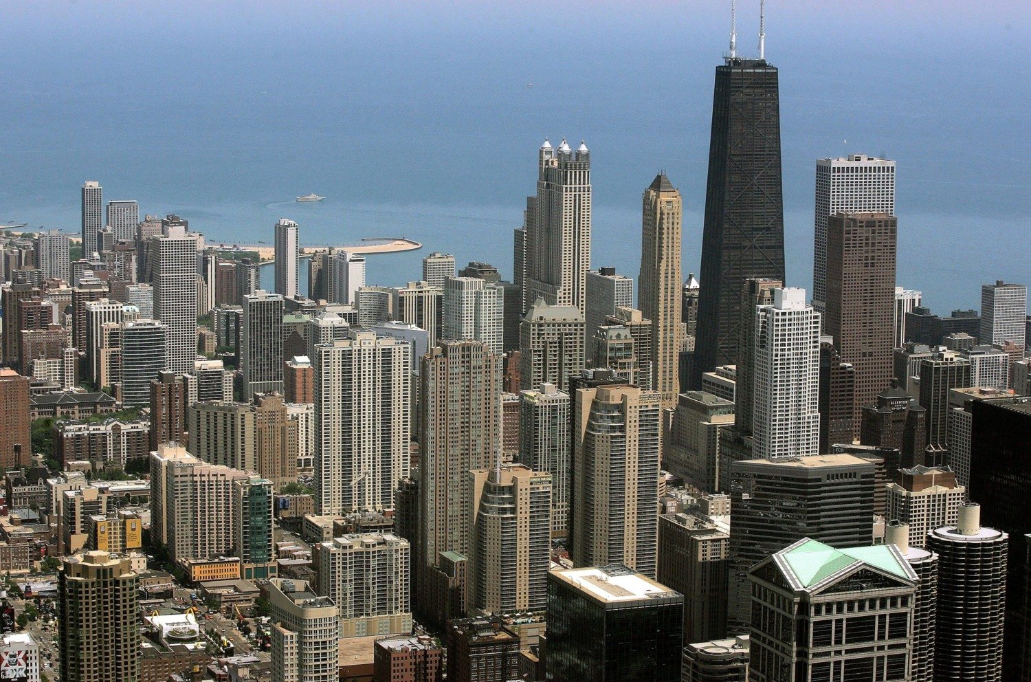 chicago skyline photo