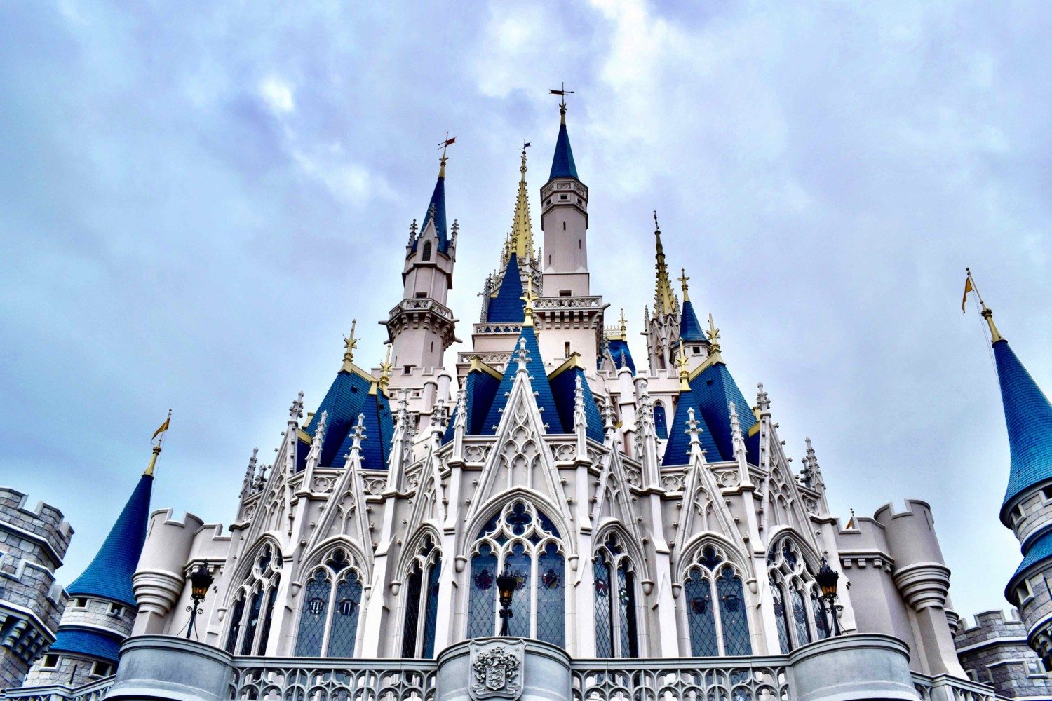 Disney World Magic Kingdom Cinderella's Castle 6