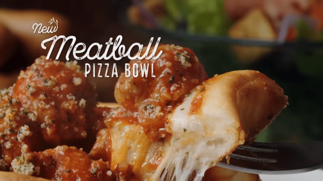 Olive Garden Added a Meatball Pizza Bowl to Its Menu