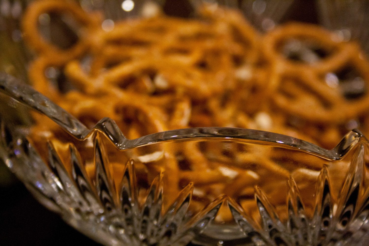 pretzels bowl photo