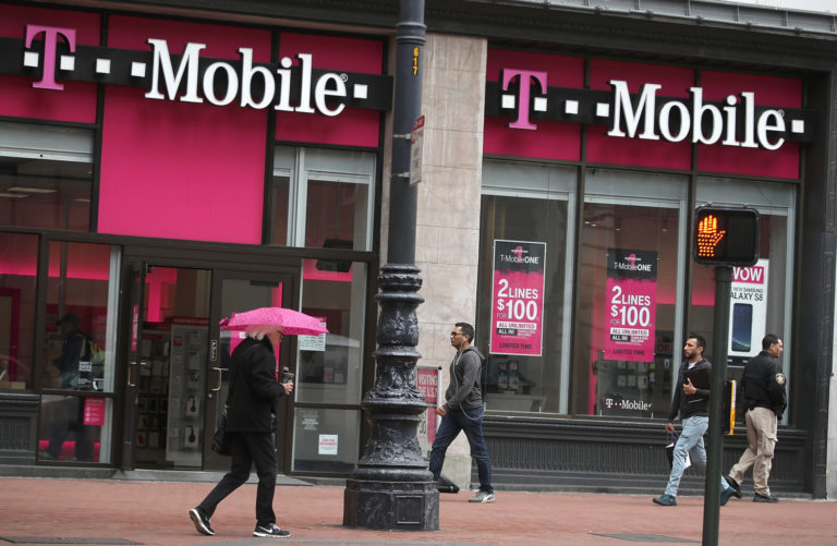 t-mobile-50-off-wireless-plans-for-military-families