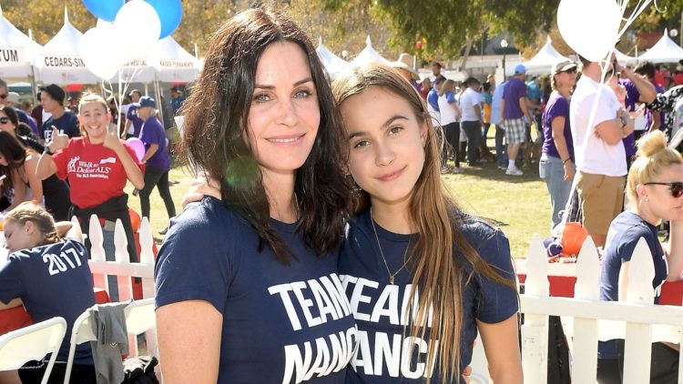 Nanci Ryder's 'Team Nanci' Participates In The 15th Annual LA County Walk To Defeat ALS - Arrivals