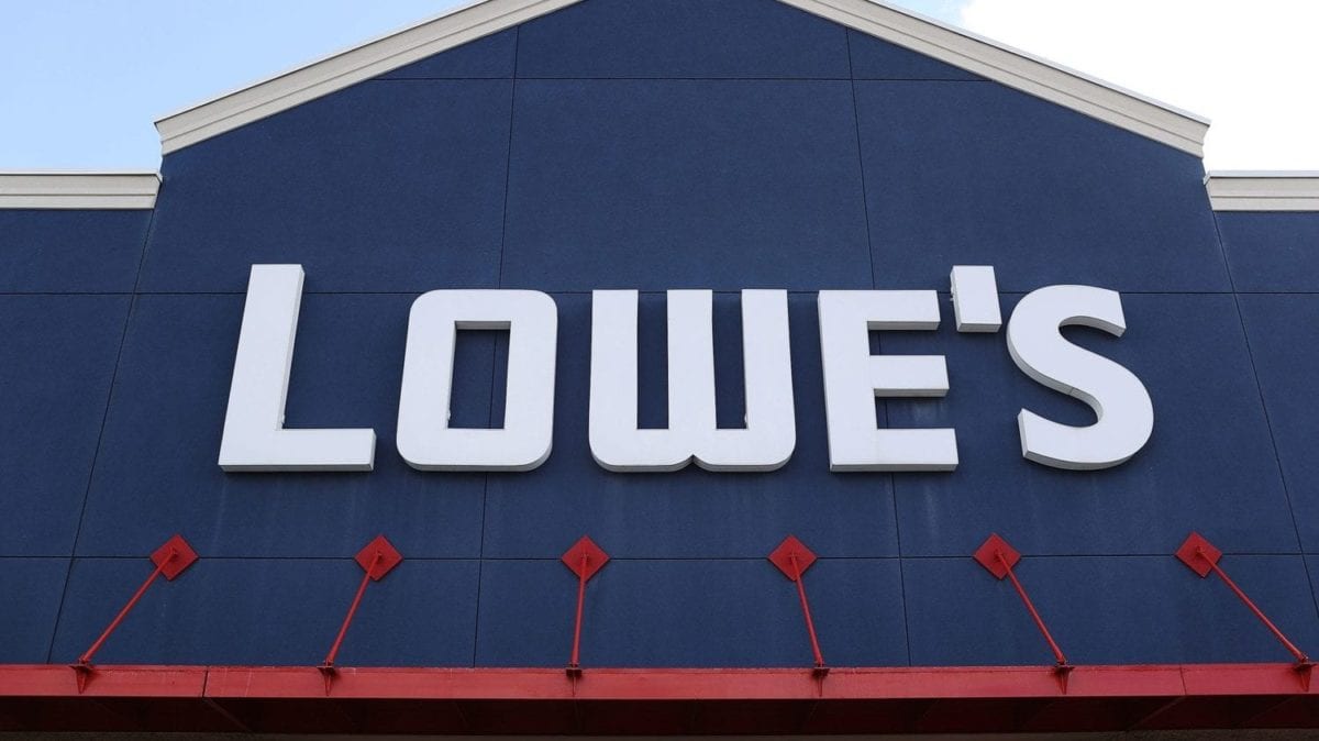 Lowe's Reports Rise In Earnings As Economy And Housing Market Strengthen