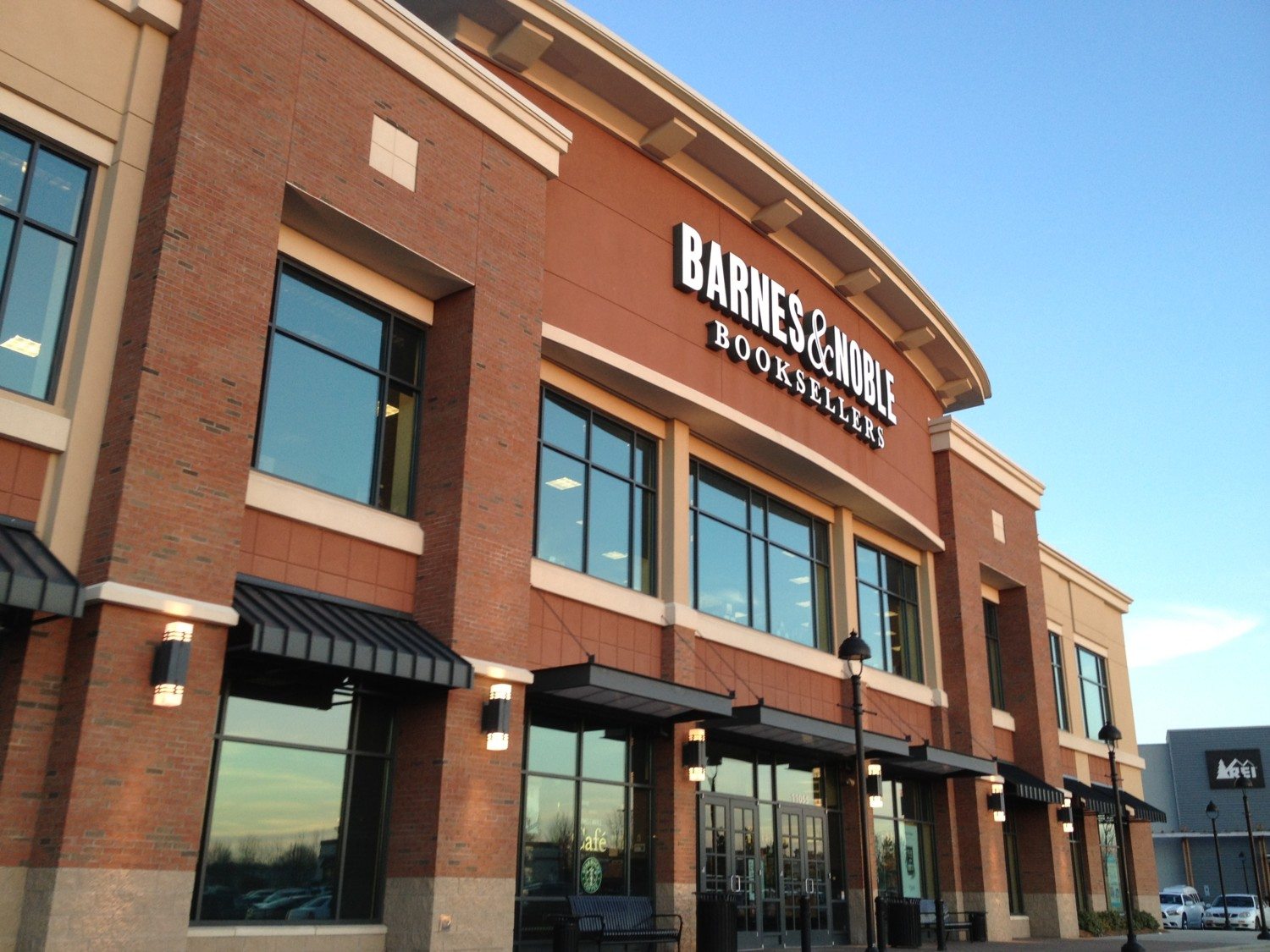 Barnes & Noble - Carolina Place Mall - Pineville, NC