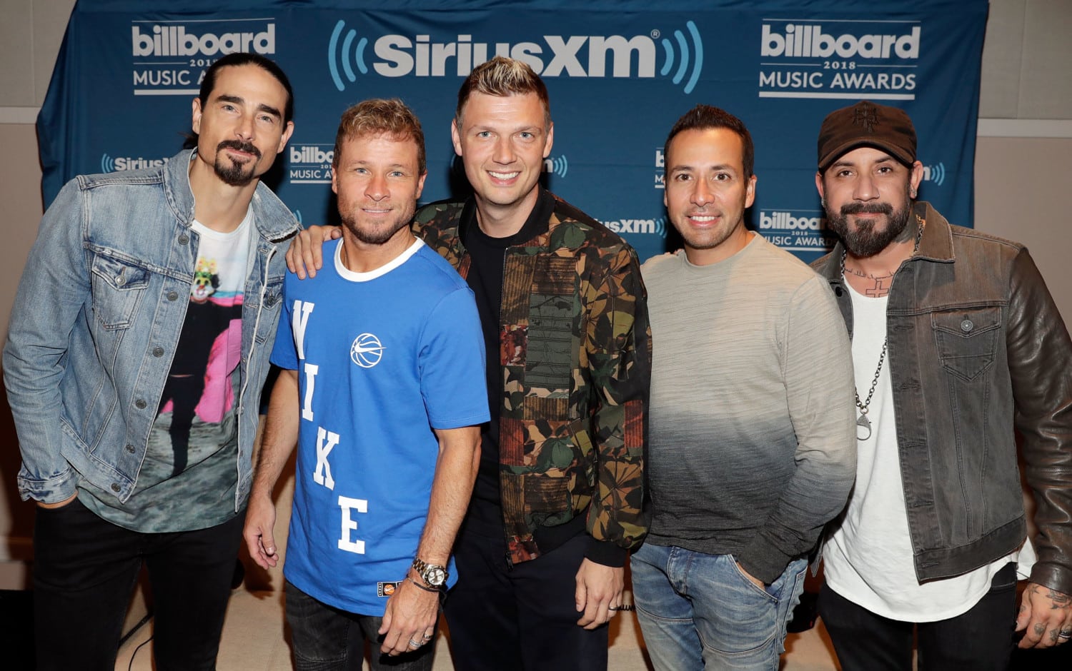 SiriusXM's 'The Morning Mash Up' Broadcasts Backstage Leading Up To The Billboard Music Awards