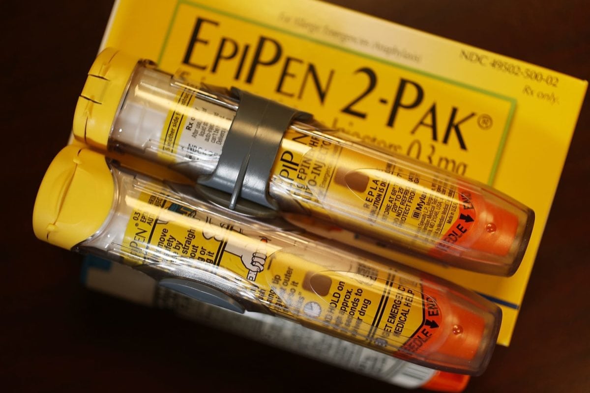 EpiPen Prices Soar, Rattling Consumers