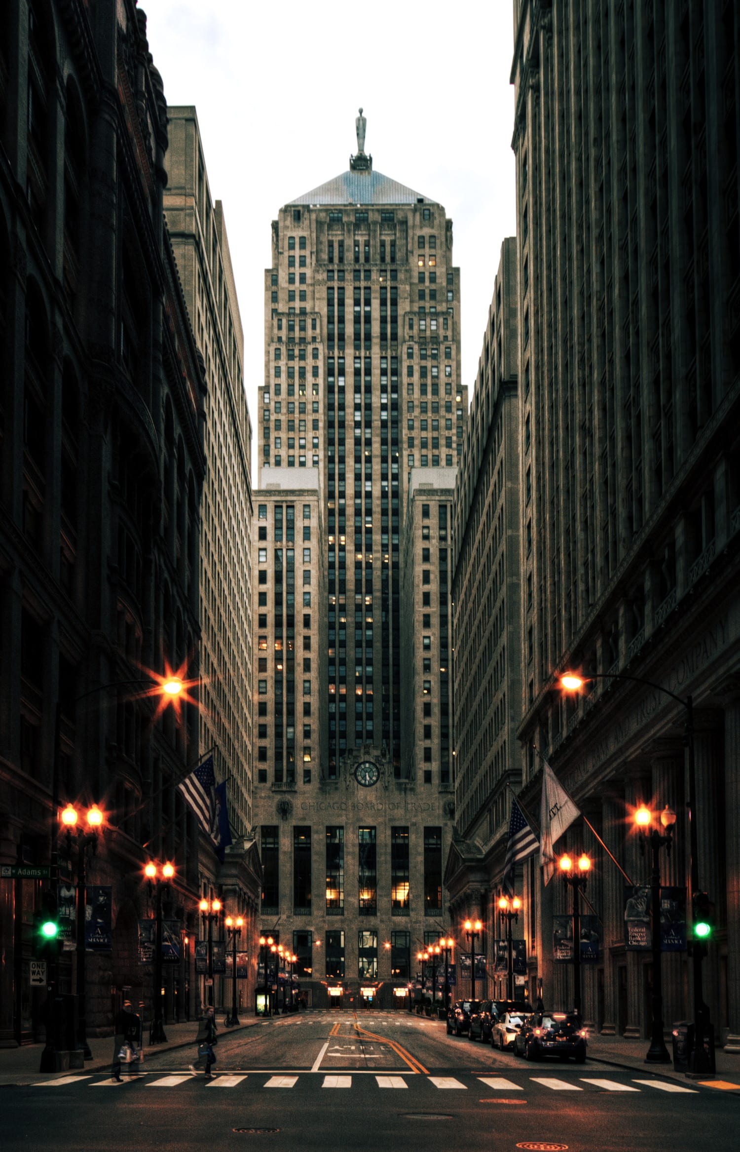 lasalle street chicago board of trade photo