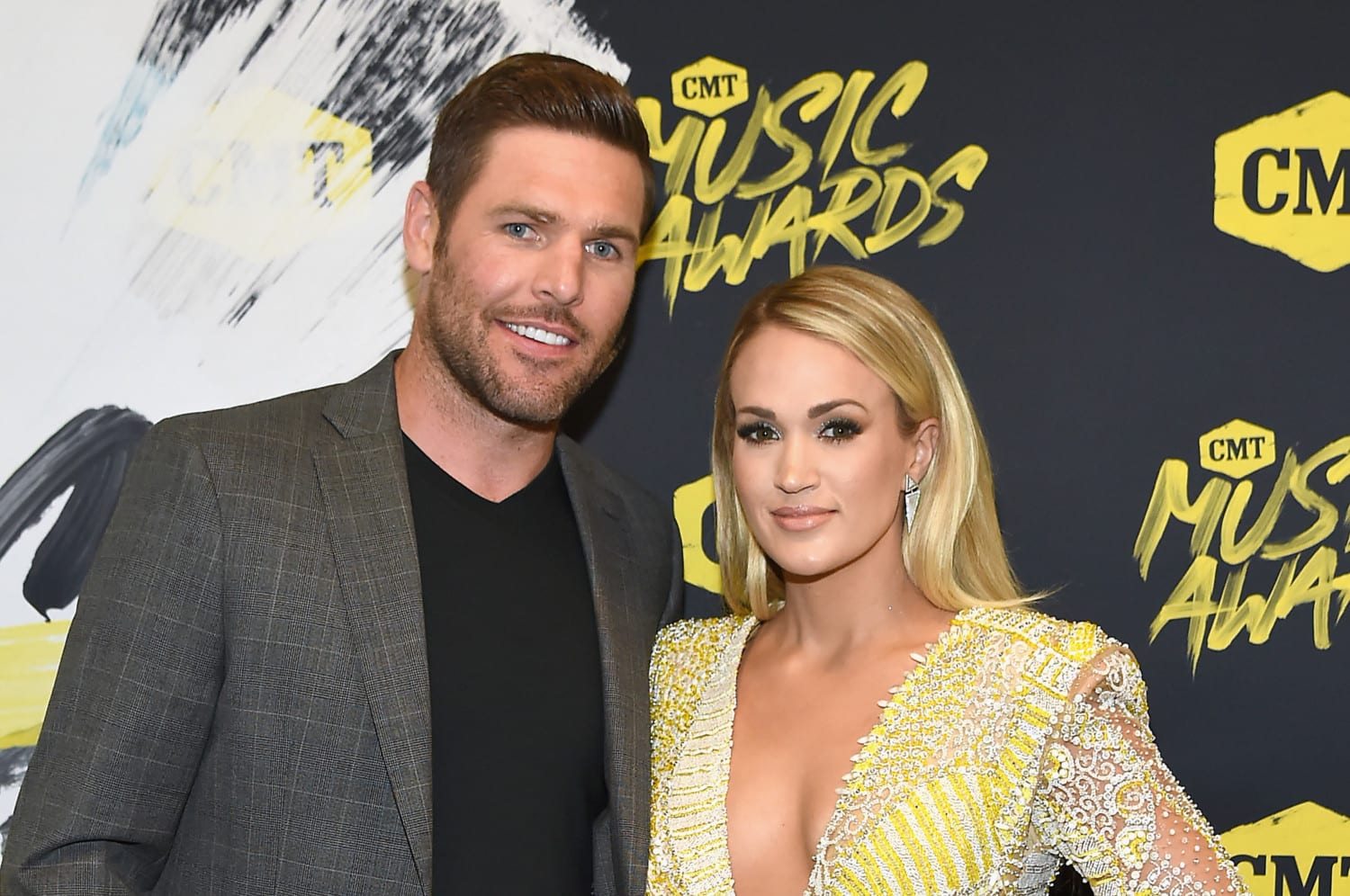 Carrie Underwood and Mike Fisher photo