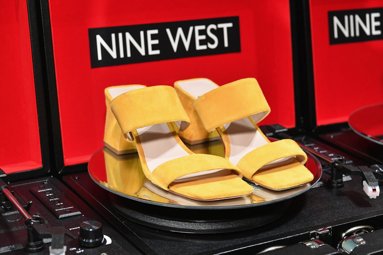 nine west shoes photo