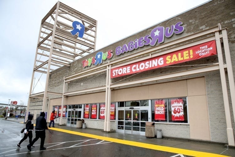 Toys R Us Plans To Open 24 S In