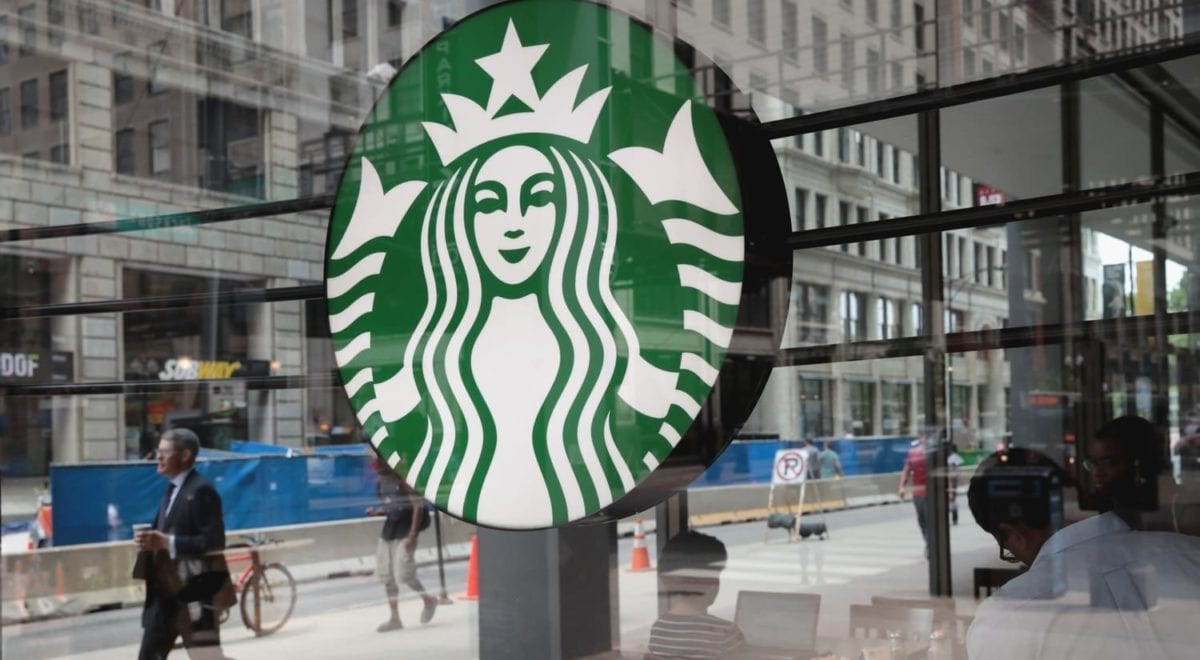 Starbucks' Opens Biggest 32000-Square-Foot Store