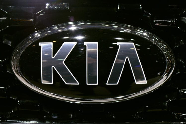 Hyundai And Kia Recall 625,000 SUVs And Minivans - Simplemost