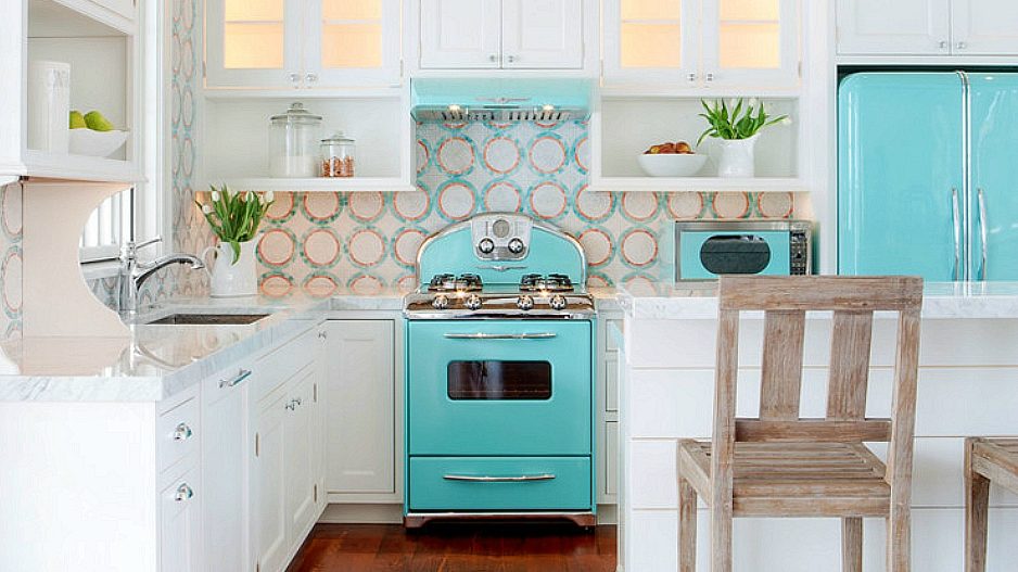 https://www.simplemost.com/wp-content/uploads/2019/04/Robins-Egg-Blue-kitchen-with-Northstar-retro-style-appliances-1-e1556283333434.jpg