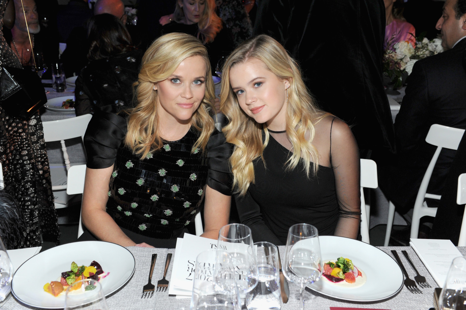 reese witherspoon ava phillippe photo