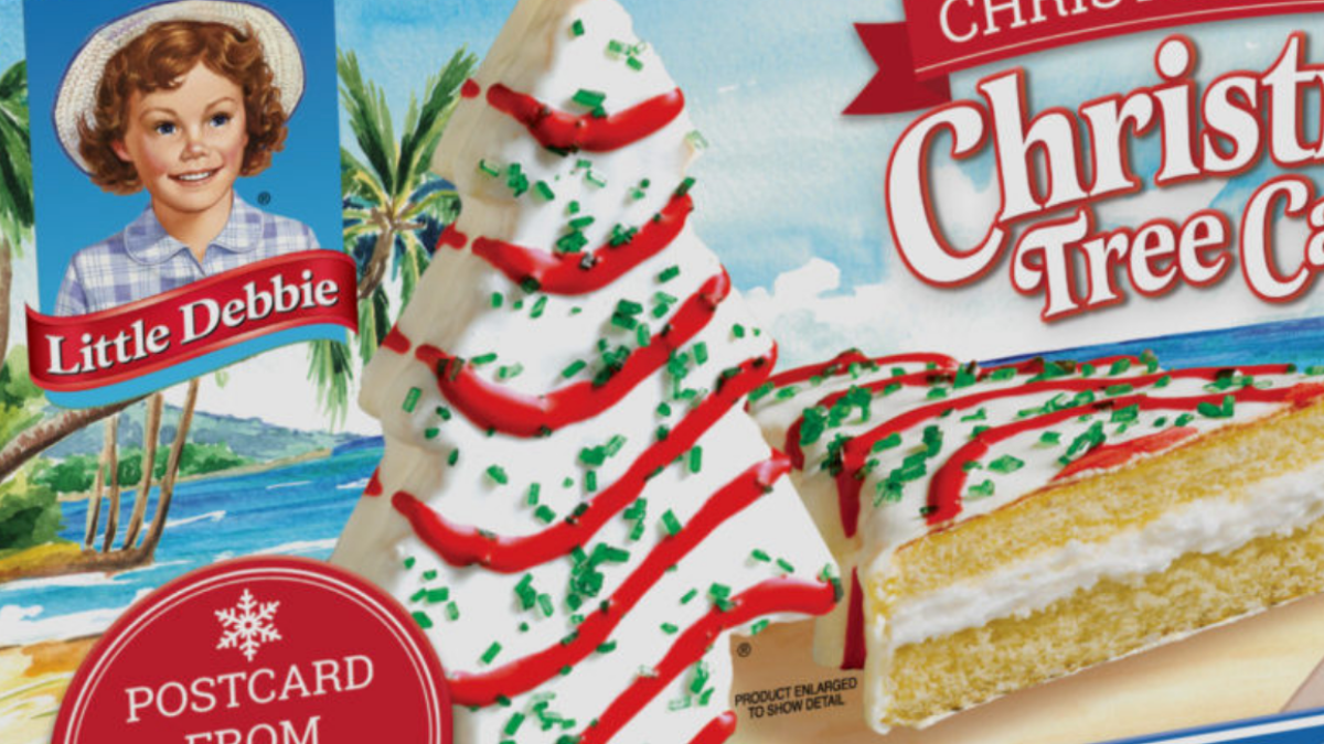 Little Debbie Christmas Tree Snack Cakes At Walmart - Simplemost